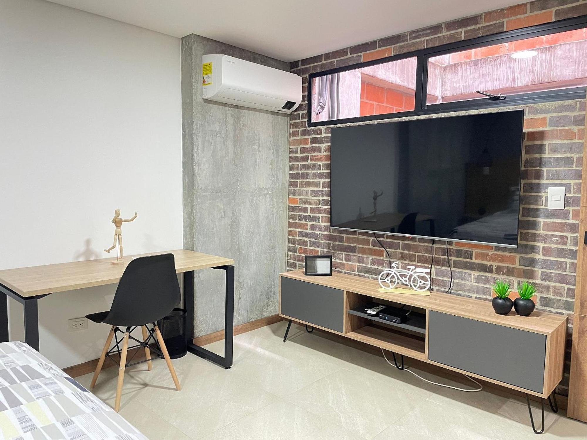 Housinn Co-Living Fatima En เมเดยิน ภายนอก รูปภาพ